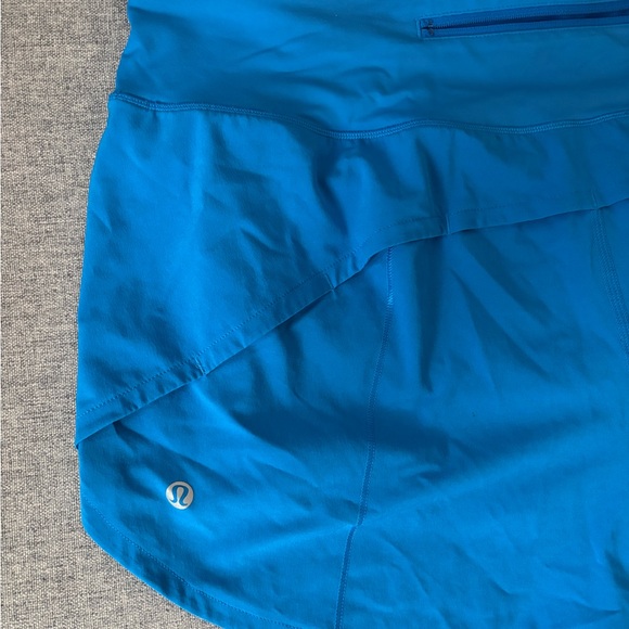 lululemon athletica Women's Blue Speed Up 2.5 Shorts - Picture 3 of 7
